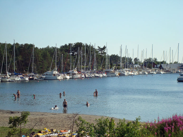 Badet i Käringsund